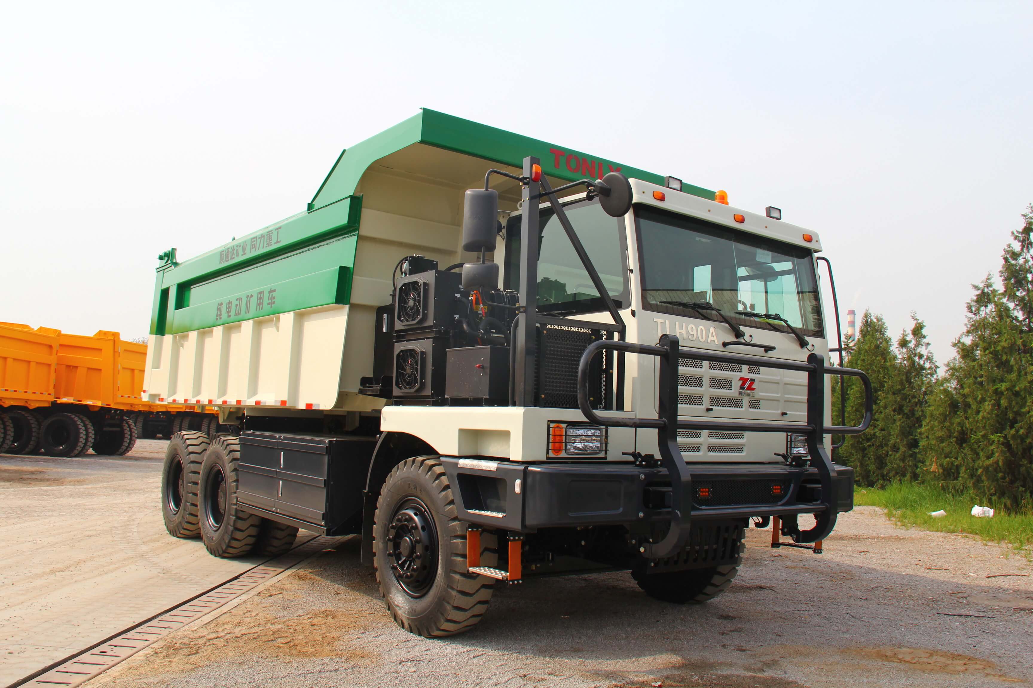 Tonly TLH90A Pure Electric Mining Dump Truck delivered to customer